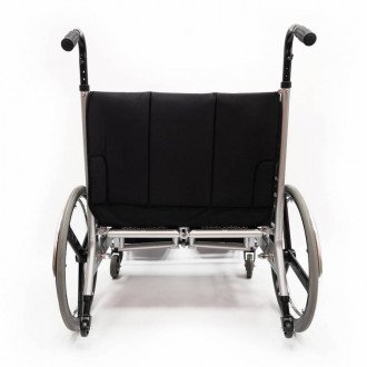 Кресло-коляска с ручным приводом Titan Minimaxx LY-250-1203 в Казани