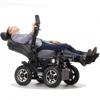 Инвалидная коляска с электроприводом Caterwil Ultra 4WD Lux в Казани