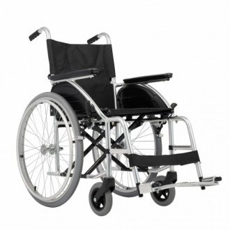 Кресло-коляска с ручным приводом Ortonica Base Lite 150 в Казани