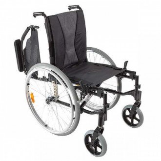 Кресло-коляска с рычажным приводом Invacare Action 3 NG в Казани