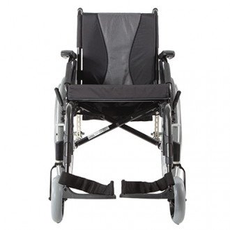 Кресло-коляска с ручным приводом Invacare Action 3 NG в Казани
