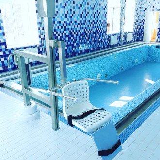 Стационарный подъёмник для бассейна Physioteсhnica вертикальный в Казани