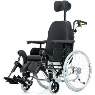 Многофункциональная кресло-коляска Invacare Rea Clematis в Казани